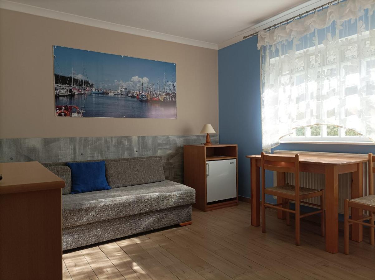 Ferienwohnung Pod Jaskolka Stolpmünde Exterior foto
